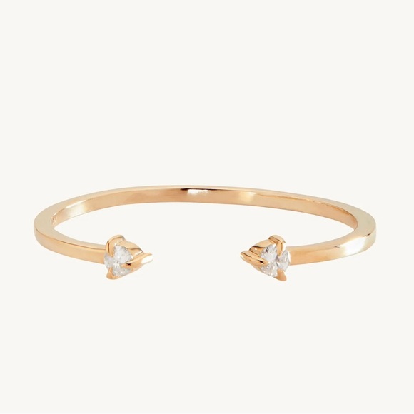 Catbird Jewelry - Elegant Gold Open Heart Ring